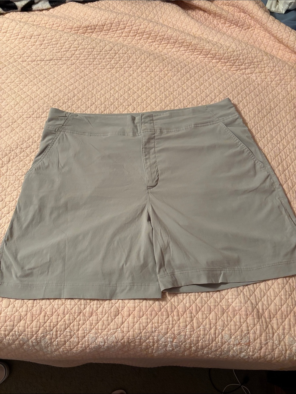 Columbia Women's Tan Shorts